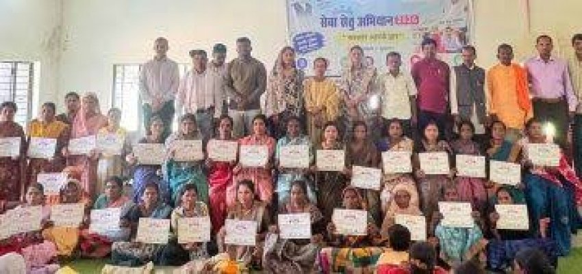नारायणपुर में 'सेवा संकल्प' की अनूठी मिसाल: छोटेडोंगर और कोहकामेटा के सेवा सेतु शिविरों में 331 ग्रामीण हुए लाभान्वित