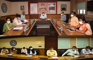 मुख्य सचिव अमिताभ जैन की अध्यक्षता में आज यहां मंत्रालय महानदी भवन में एल.डब्ल्यू.ई. प्रभावित बस्तर संभाग से विस्थापित...