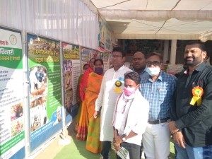 जनपद अध्यक्ष ने मानपुर में विकासखंड स्तरीय फोटो प्रदर्शनी का किया शुभारंभ