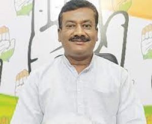 भाजपा नेताओं ने की पुलिस के अधिकारी कर्मचारियों के साथ अभद्रता की गुंडागर्दी