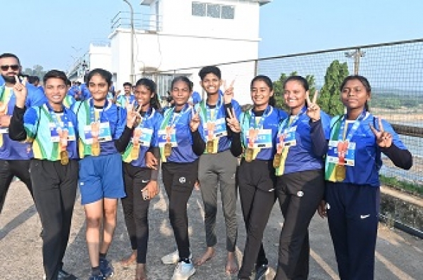 धमतरी : हाफ मैराथन के ज़रिये , जल बचाने की क़वायद में लोग दिखा रहे उत्साह