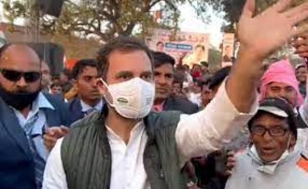 PM मोदी के भाषण में गड़बड़ी होने पर राहुल गांधी ने ली चुटकी, BJP नेताओं ने WEF को ठहराया दोषी