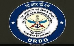 देश में तीन माह के भीतर 500 ऑक्&zwj;सीजन प्&zwj;लांट लगाएगा DRDO