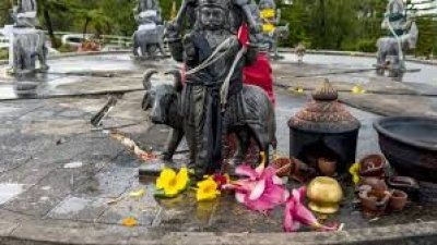 कब है शनि जयंती, जानिए तिथि, शुभ मुहूर्त पूजा विधि और कथा