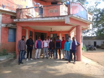 250 सीटर क्षात्रवास भवन पे हुए भ्रस्टाचार की सवेधानिक जांच कर कार्यवाही हेतु थाना कोंडागांव में एफ. आई. आर. हेतु जोगी कांग्रेस ने दिया आवेदन