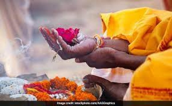 मान्यतानुसार इस तारीख पर करेंगे पितृदोष से मुक्ति के लिए श्राद्ध तो पितरों की मिलेगी कृपा