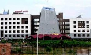 महानदी एवं इंद्रावती भवन में बाहरी लोगों का प्रवेश प्रतिबंधित