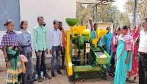 गौठानों में तेजी से स्थापित हो रही प्रसंस्करण इकाईयां गौठानों में अब तक 100 से अधिक तेल और दाल मिलें