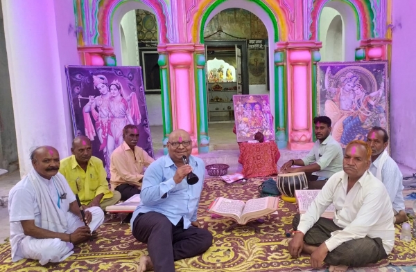 रियासतकालीन प्राचीन रानी मंदिर में रामायण पाठ