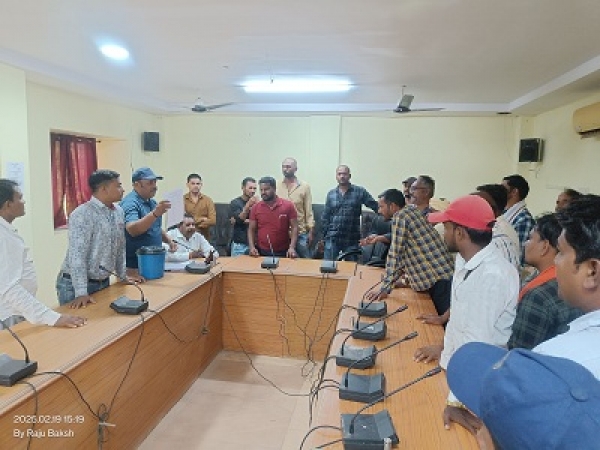 गोकुल नगर में रिक्त  42 भूखंडों की लाटरी निकाली गई , डेयरी व्यवसायियों को किया गया आबंटन: