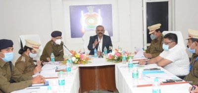 दुर्ग पुलिस की पीठ थपथपाई डीजीपी अवस्थी ने, कहा दुर्ग पुलिस कर रही है अच्छा कार्य