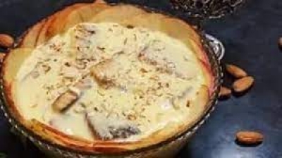 FROOT कस्&zwj;टर्ड नहीं इस गर्मी ट्राई करें 'Bread Custard' की ये टेस्टी रेसिपी, जानें क्या है बनाने का तरीका