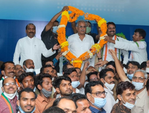 नया जिला बनने से विकास में आएगी तेजी: मुख्यमंत्री श्री बघेल : बिलाईगढ़ के नागरिकों ने जताया आभार