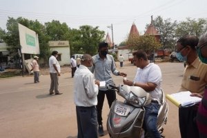 कोरोना को लेकर बेहद सावधानी की जरूरत, फिर से बढ़ रहा संक्रमण का खतरा