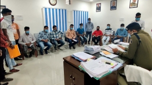 दुर्ग NSUI ने जिला चिकित्सालय के अधिकारियों के मनमानी के खिलाफ खोला मोर्चा , कलेक्टर को दिया ज्ञापन