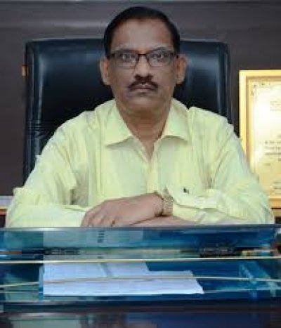 महाराष्ट्र से लगे बादनदी बार्डर एवं बोरतालाब में कोविड-19 के मद्देनजर निगरानी बढ़ाये - कलेक्टर वर्मा