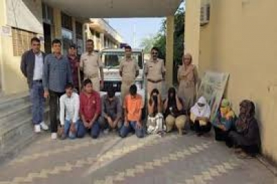 breking news : हाईवे किनारे होटलों और ढाबों में देह व्यापार का भंडाफोड़, पुलिस ने पांच महिलाओं व चार पुरुषों को गिरफ्तार कर दिया बड़ा झटका