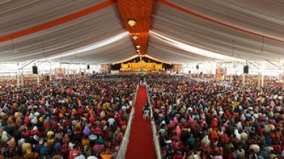 ॐ श्री हनुमते नमः! दिव्य हनुमंत कथा में उमड़ी भक्तों की भारी भक्तिमय धारा