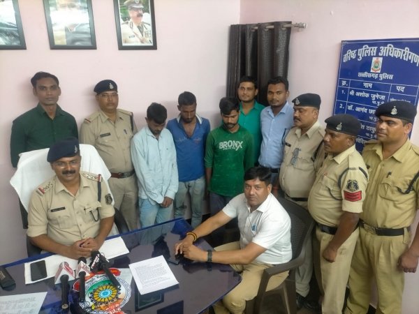 ट्रैक्टर ईंजन एवं ट्राली चोरी करने वाले तीन आरोपियों को गिरफ्तार