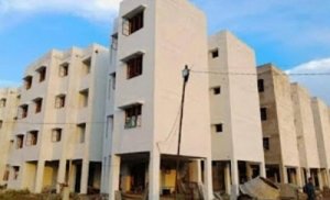 प्रधानमंत्री आवास के पात्र 170 हितग्राहियो की सूची डाटा सेंटर में प्रधानमंत्री आवास योजना के कार्यालय में किया गया चस्पा