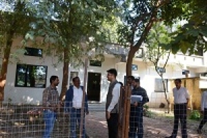कलेक्टर ने किया नगर में निर्माण कार्यों का किया निरीक्षण, निर्माणाधीन प्रेस क्लब भवन का भी किया मुआयना