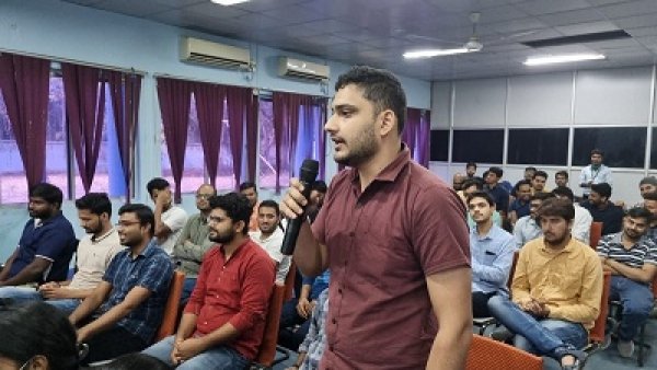 बीएसपी ने मैनेजमेंट ट्रेनी टेक्नीकल के नए बैच का किया स्वागत , निदेषक प्रभारी ने युवा प्रबंधकों से की चर्चा