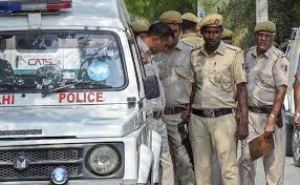 दिल्ली पुलिस किसानों को भेज रही नोटिस, दुविधा में परेशान किसान - खेती करें या पुलिस थानों के चक्कर लगाएं
