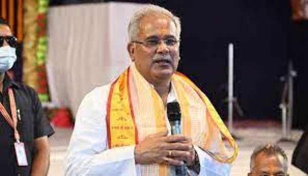 भक्त माता कर्मा के रास्ते पर चलकर समाज को जोडऩे और सामाजिक विषमता को दूर करने की जरूरत : मुख्यमंत्री बघेल