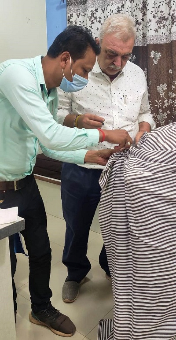 रिकॉर्ड संधारण में अनियमितता के चलते सोनोग्राफी सेंटर में सीलबंदी की कार्रवाई, संचालक को कारण बताओ नोटिस भी जारी