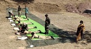 एनसीसी बालिका कैडेटों द्वारा फायरिंग प्रशिक्षण