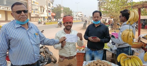 गंदगी फैलाने वालों पर निगम के अधिकारियों की नजर