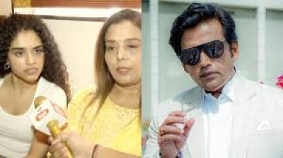 रवि किशन को अपनी बेटी का पिता बताने वाली महिला समेत 6 पर एफआईआर दर्ज