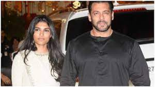 जामताड़ा के डायरेक्टर के साथ बॉलीवुड डेब्यू करेंगी सलमान खान की भांजी अलीजेह, अदाएं देख खो देंगे होश