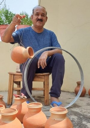 अक्षय तृतीया पर लटकाएं सुराही