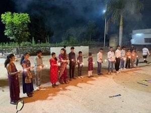 सेवा, स्नेह और समर्पण की दीपावली — पंडरिया विधायक भावना बोहरा ने बच्चों संग मनाया पर्व, ‘सीता रसोई’ का किया शुभारंभ