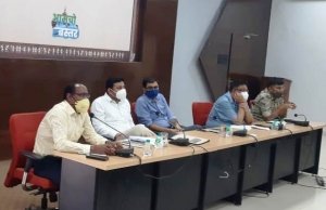 संक्रमण के प्रसार को नियंत्रित करने में जगदलपुर शहर सहित पूरे जिले के व्यापारियों ने महत्वपूर्ण भूमिका
