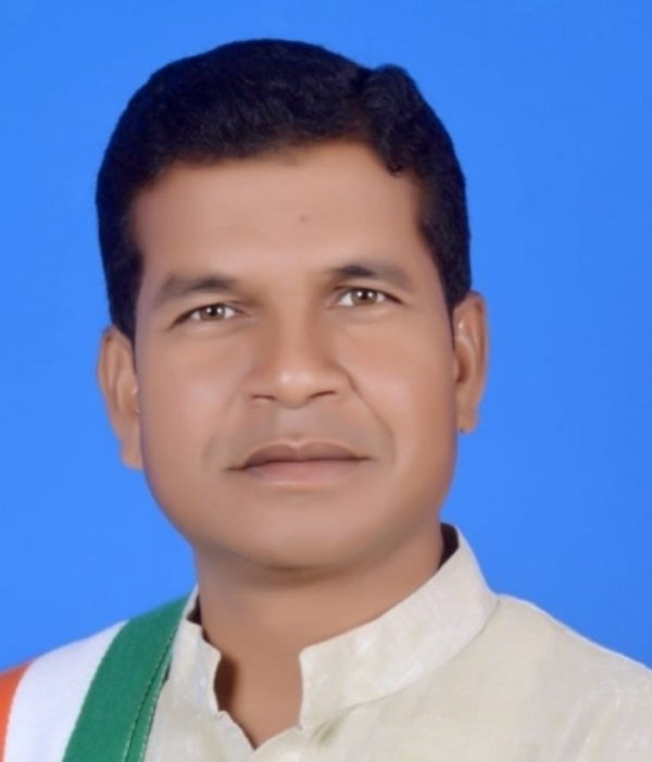 भाजपा नहीं चाहती आरक्षण विधेयक पर हस्ताक्षर हो-मोहन मरकाम