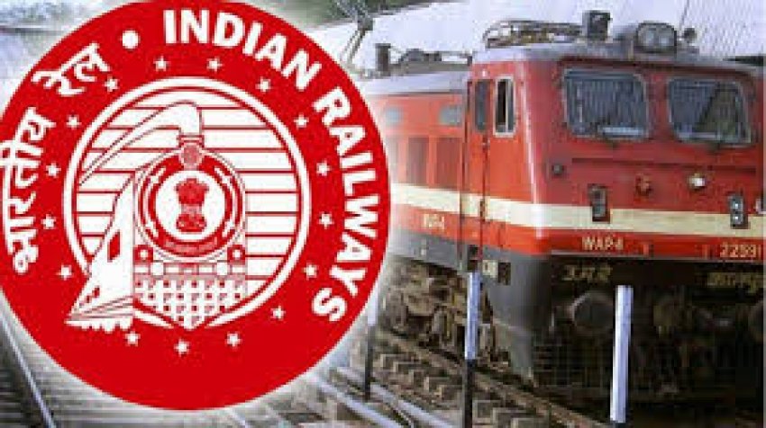 भारतीय रेलवे ने दिल्ली और एनसीआर से विभिन्न हिस्सों के लिए आज 25 विशेष रेलगाड़ियां चलाईं