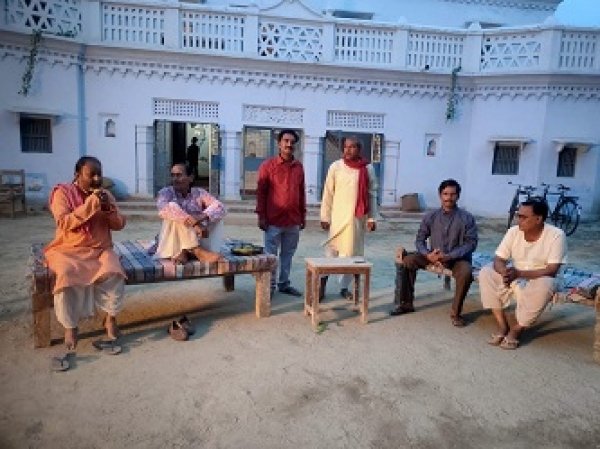भोजपुरी फिल्म “परिणय-सूत्र” की शूटिंग शुरू — 1970 के दशक के पारिवारिक मूल्यों और संस्कृति को जीवंत कर रही है मंजुल ठाकुर की निर्देशन में बनी फिल्म