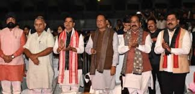 छत्तीसगढ़ युवा महोत्सव का भव्य आगाज़ 'मोर वीर&Oacute; शुभंकर लॉन्च, युवाओं के लिए प्रोत्साहनों की झड़ी