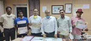 टी एंड डी विभाग के कर्मचारी कर्म शिरोमणि पुरस्कार से सम्मानित