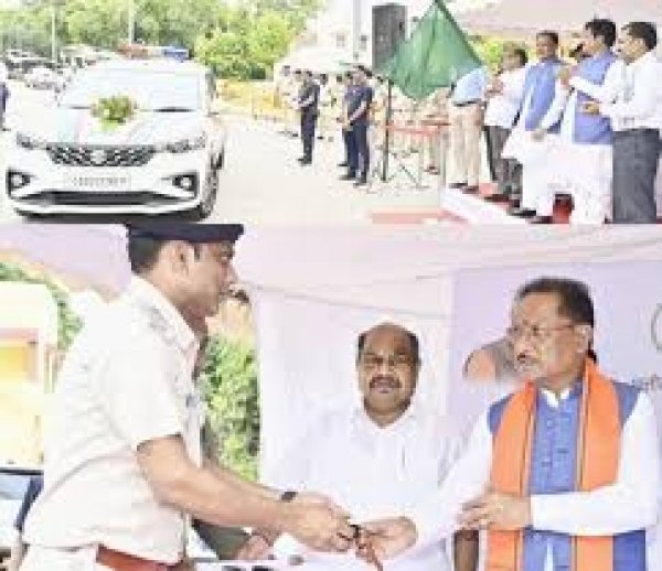 सड़क परिवहन और यातायात को सुरक्षित और सुगम बनाना हमारी सर्वाेच्च प्राथमिकता: मुख्यमंत्री साय