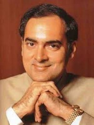 राज्यपाल ने पूर्व प्रधानमंत्री श्री राजीव गांधी की जयंती पर उन्हें नमन किया