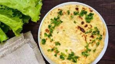 ब्रेकफास्ट के लिए बेस्ट ऑप्शन है बेसन मेथी थेपला, जानें कैसे बनाएं