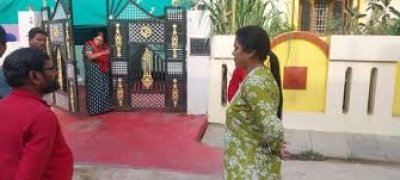 किराएदार दे रहा था मिक्स कचरा, आयुक्त मोनिका ने दी मकान मालिक को अंतिम चेतावनी