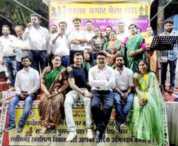 शिल्पियों के साथ स्वर संगीत म्यूज़िकल ग्रुप की एक शाम,स्वर संगीत म्यूज़िकल ग्रुप के कलाकारों ने दी आकर्षक प्रस्तुति