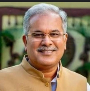 महाराष्ट्र में ऑटो रिक्शा की सरकार : मुख्यमंत्री बघेल का जबरदस्त राजनीति कटाक्ष