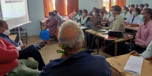 कोविड टीकाकरण : तैयारियों को लेकर एक दिवसीय प्रशिक्षण कार्यशाला