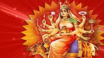 नवरात्रि के तीसरे दिन होती है मां चंद्रघंटा की पूजा, मां का उपासक हो जाता है निर्भय