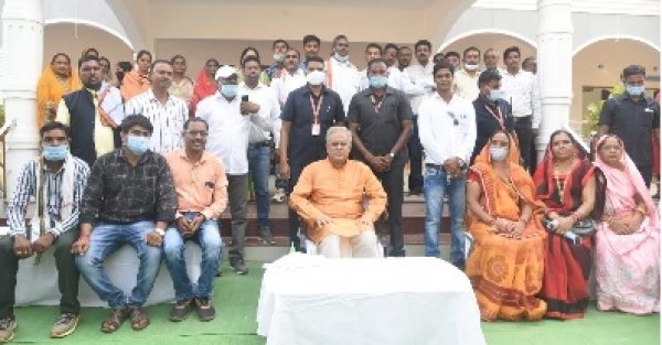 सशक्त पंचायतों से मिली पाटन ब्लाक को राष्ट्रीय स्तर पर पंडित दीनदयाल उपाध्याय पंचायत सशक्तिकरण सम्मान की उपलब्धि